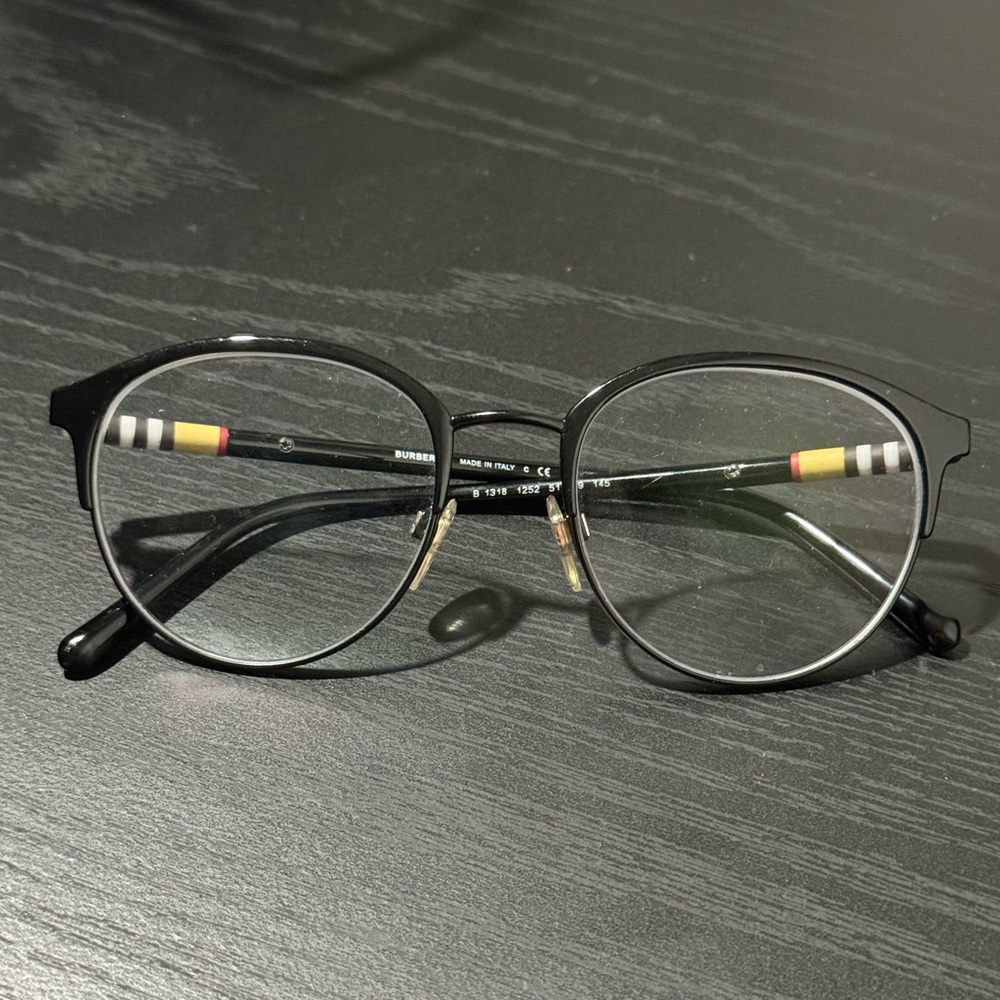 Burberry frames - Picture 2 of 5